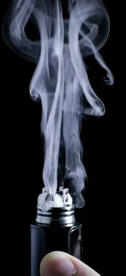 elf bar vape uk Understanding the Top Causes of Liquid Leakage in Your Vape Device main image 0